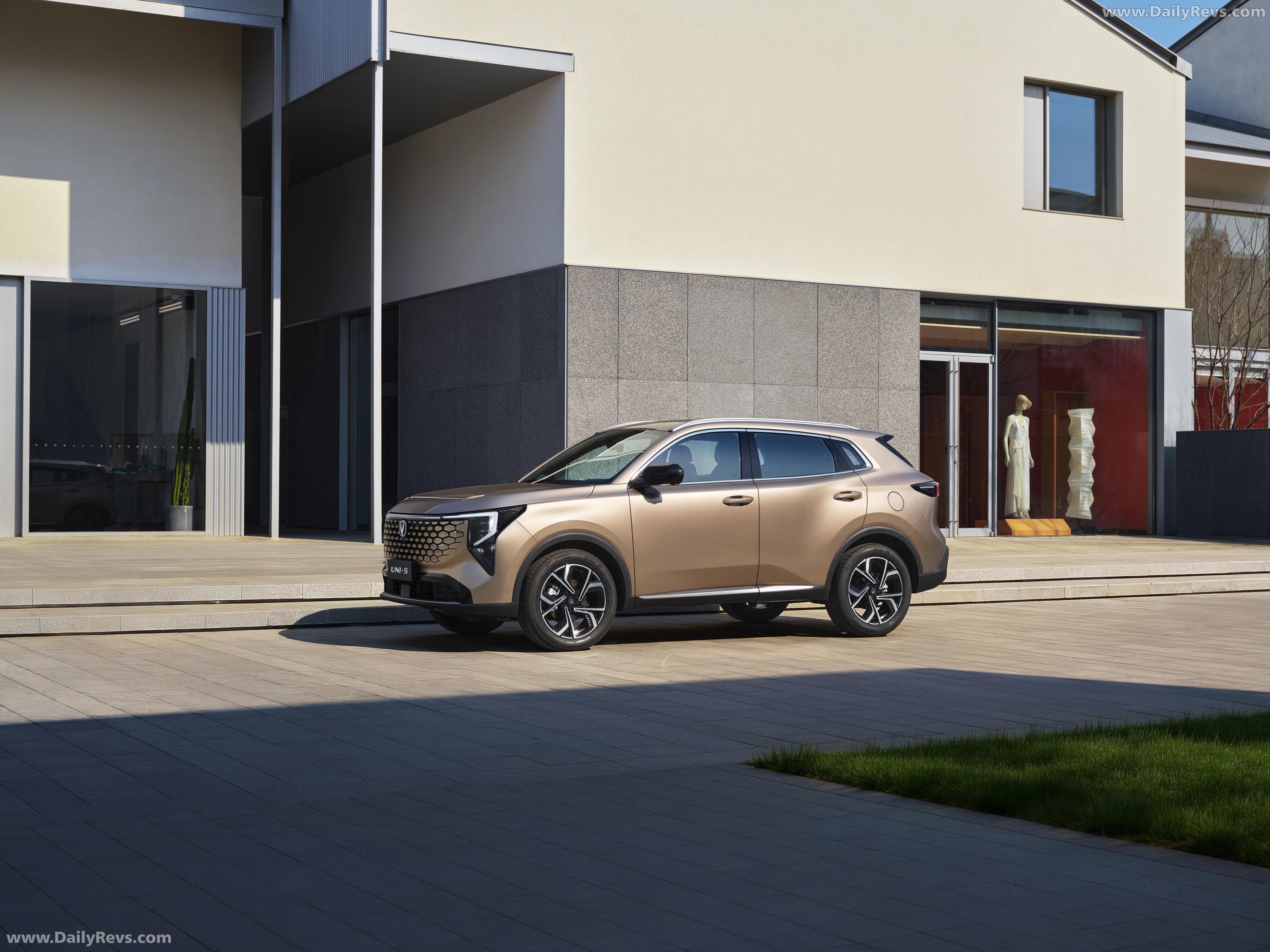 2026 Changan Auto UNI-S Side View